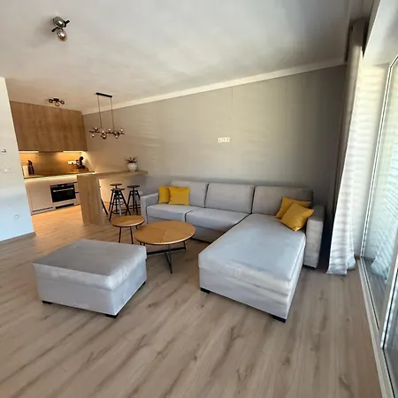Апартаменты Apartmanbrezovina217 *